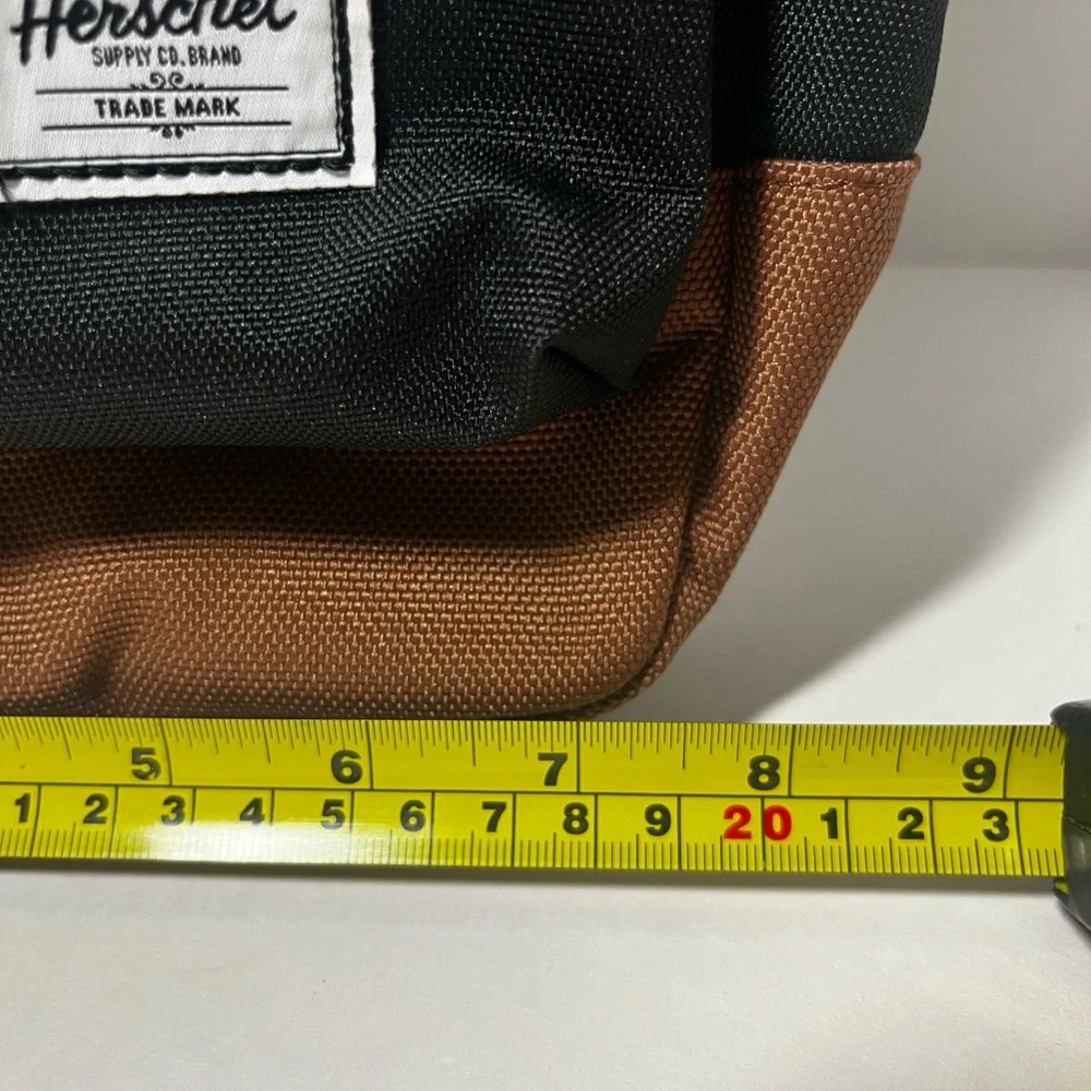 Herschel Supply Co. Heritage Crossbody Shoulder Bag